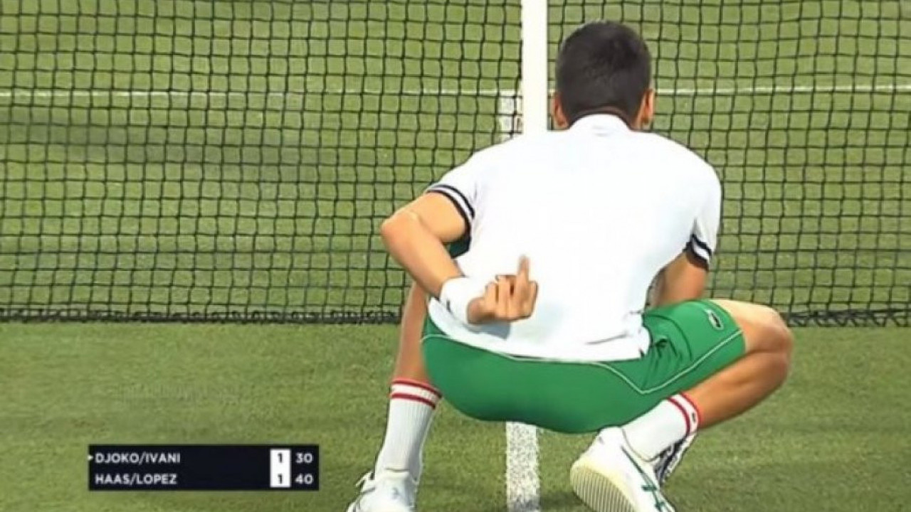 ĐOKOVIĆEV "SREDNJI PRST" IVANIŠEVIĆU: Otkriveno zašto je Novak "počastio" Gorana (VIDEO)