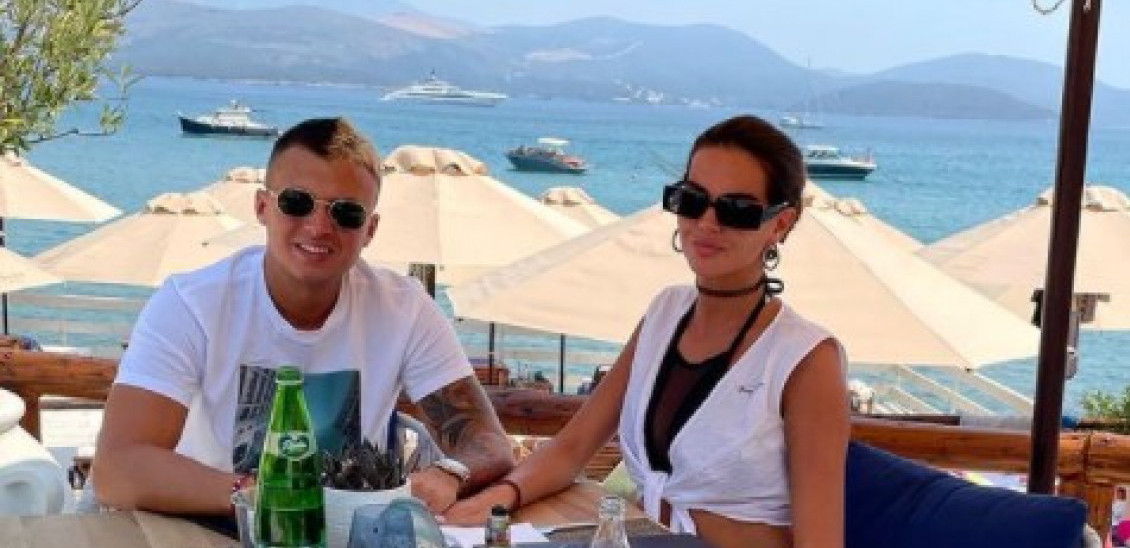 NIKAD MI TEŽE NIJE BILO: Stefan Karić i Jovana razdvojeni obeležili mesečnicu (FOTO)