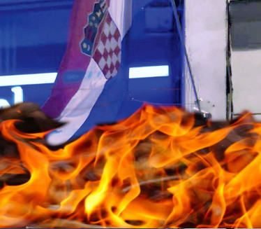 BRITANAC UHAPŠEN U HRVATSKOJ: Došao rodbini u posetu pa zapalio zastavu