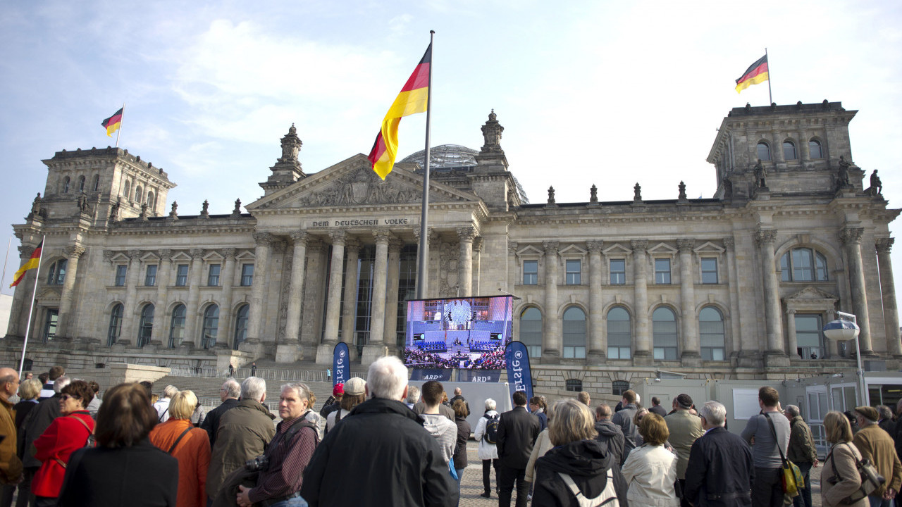 IZBORNA KOMBINATORIKA U NEMAČKOJ: CDU razljutio zelene i FDP