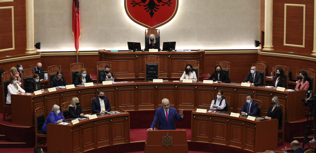 FORMIRANA NOVA VLADA U ALBANIJI: Žene prvi put dominiraju po broju