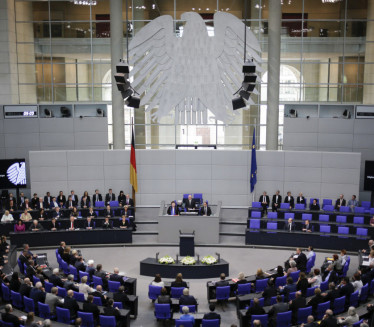 У Бундестагу вандредна седница о тензијама на Косову