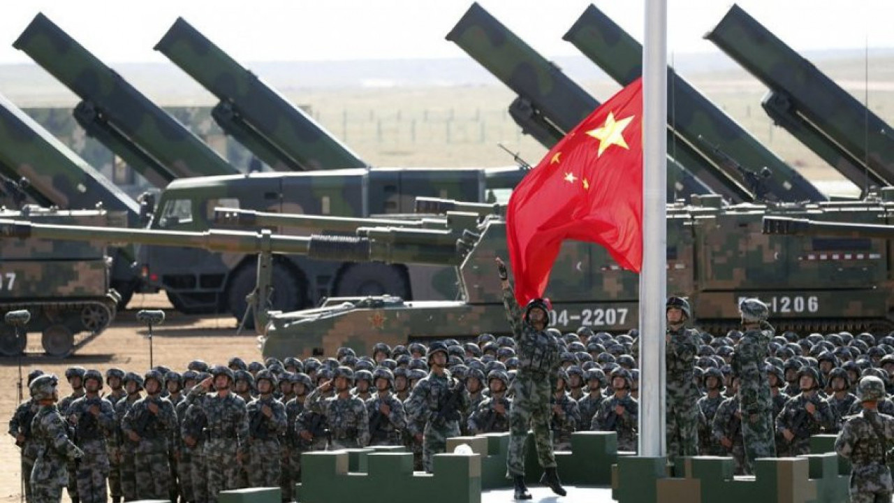 KINA: Vojna vežba ili priprema za napad