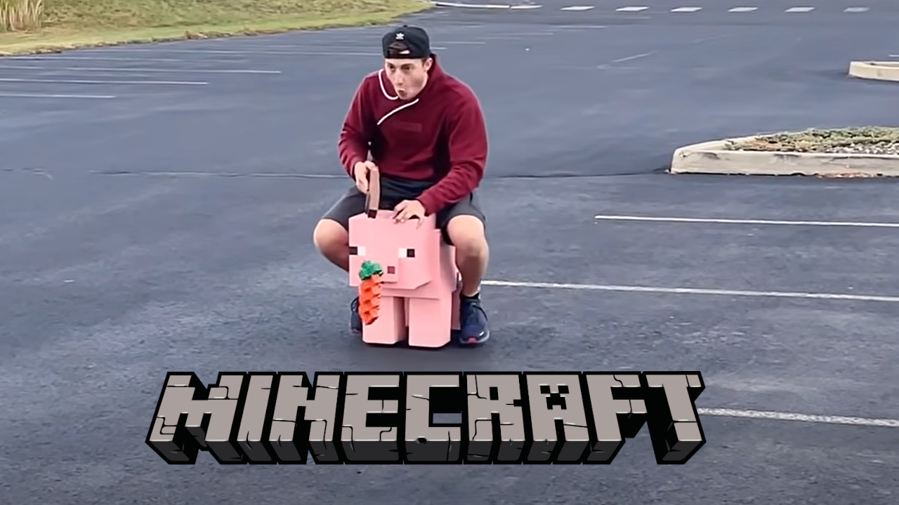 PRVO "MINECRAFT" VOZILO:  Najbrža "svinja" na svetu