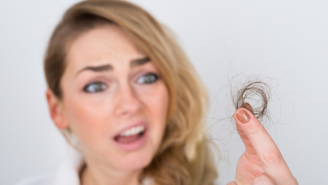 10 разлога зашто опада коса