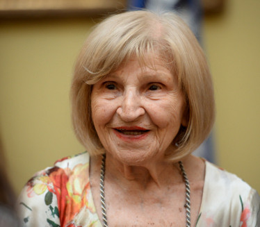 ТАЈНА ЗА ДУГОВЕЧНИ ЖИВОТ: Мира Бањац данас пуни 92 године!