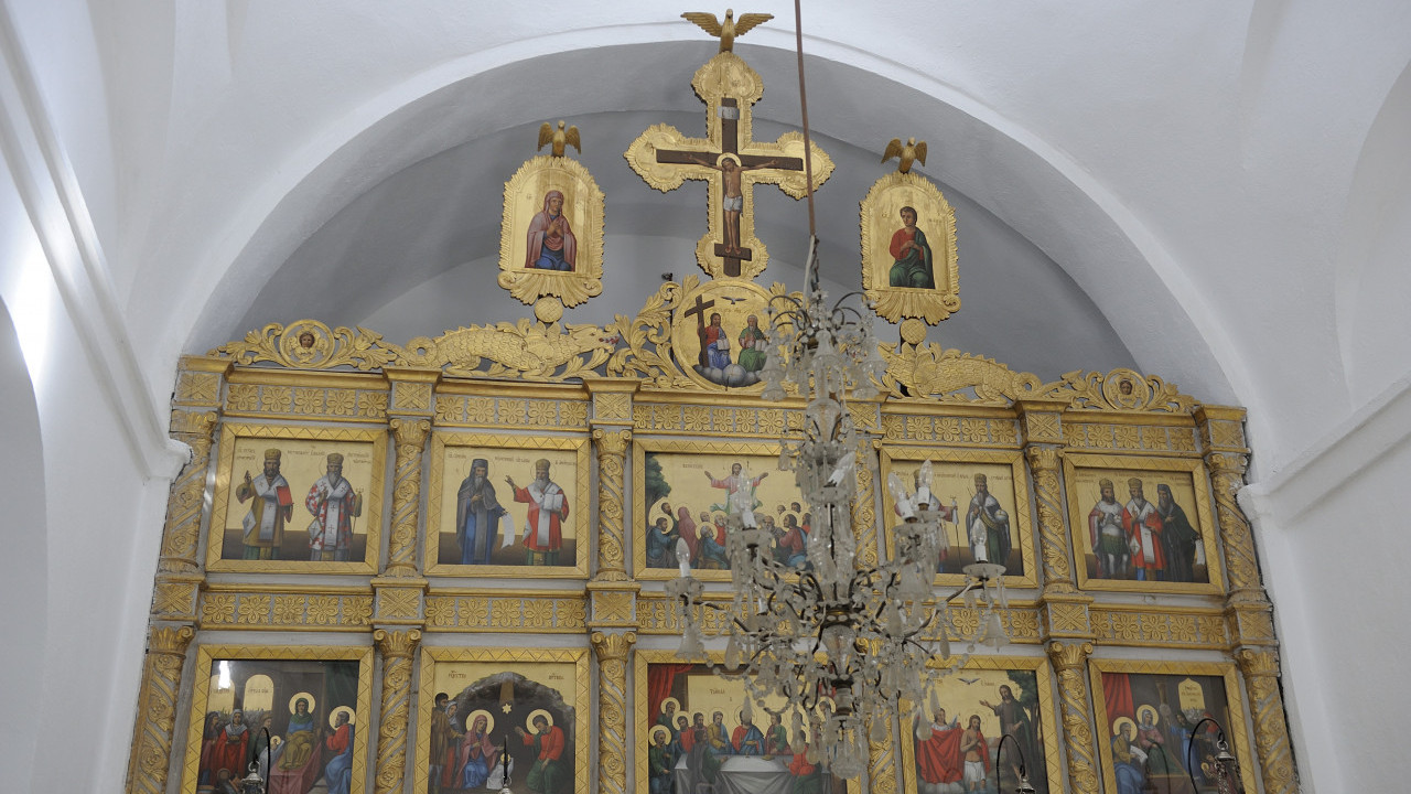ЈЕЗИВО СВЕТОГРЂЕ: Опљачкана и демолирана црква у Бору