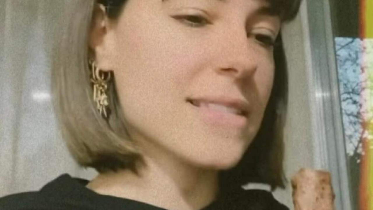 SARA JO NA STUBU SRAMA: Loše reakcije zbog komentara