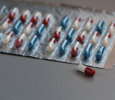 U EU odobreni prvi lekovi antitelima protiv korone