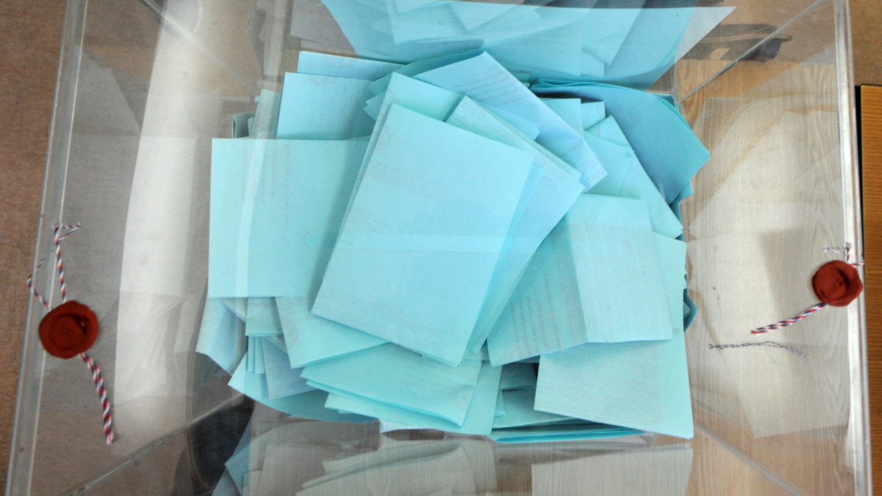 РИК ОБЈАВИО: На референдуму 6.510.233 гласача