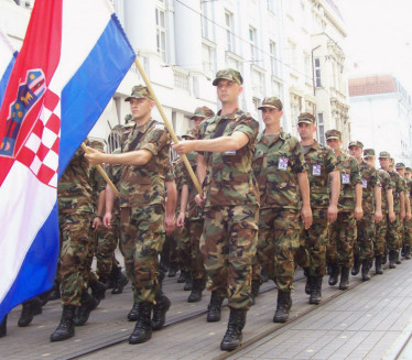 KAPETAN PAO NA TESTU: Hrvatsku vojsku drmaju skandali