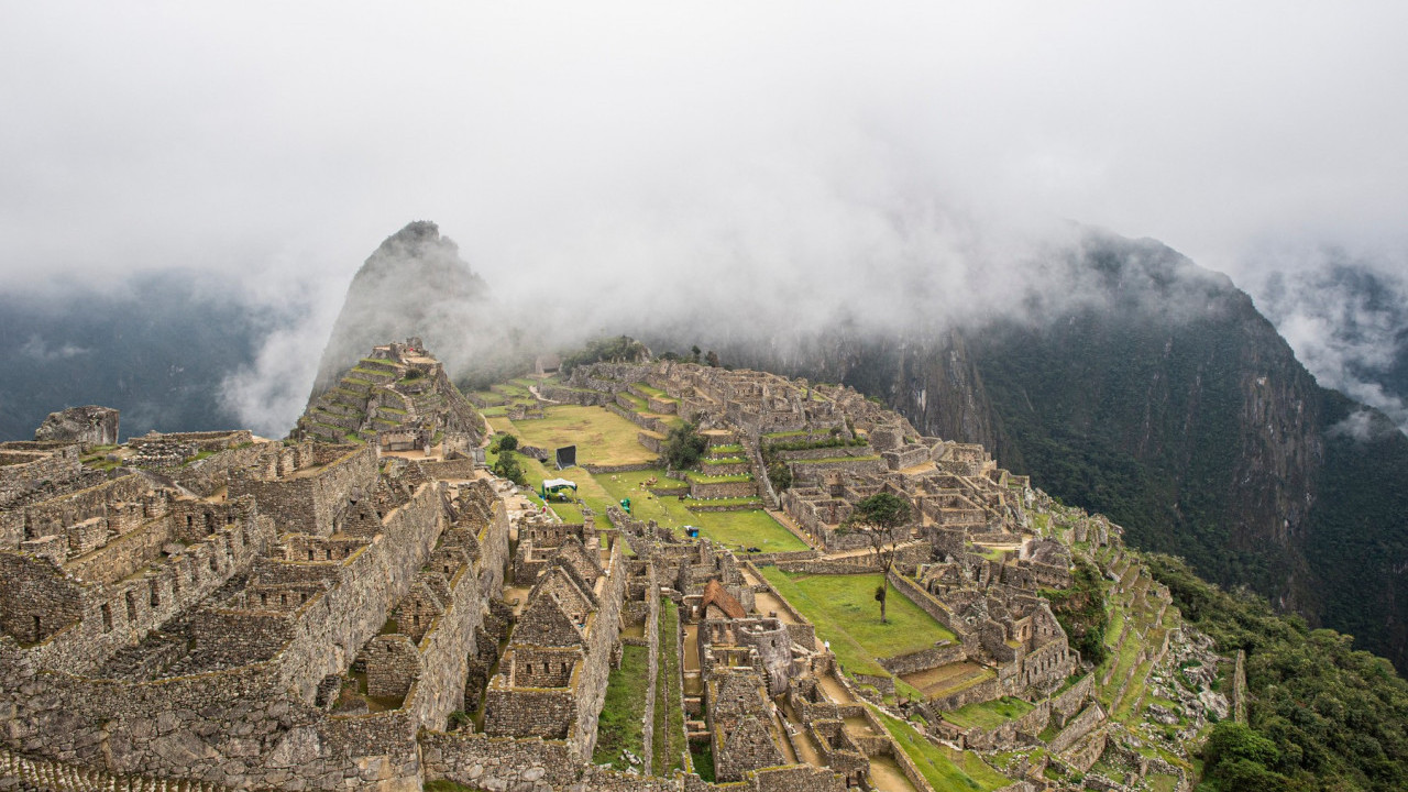 СЈАЈНО ОТКРИЋЕ: У Перуу пронађена мумија стара 800 година