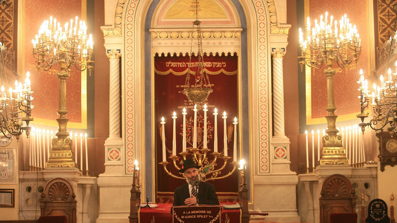 PRAZNIK SVETLOSTI: Jevreji slave Hanuku
