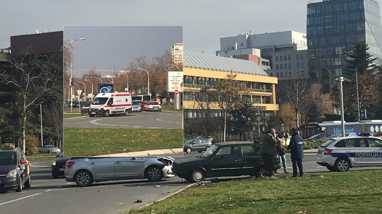Udes na kružnom toku na Novom Beogradu - policija na terenu