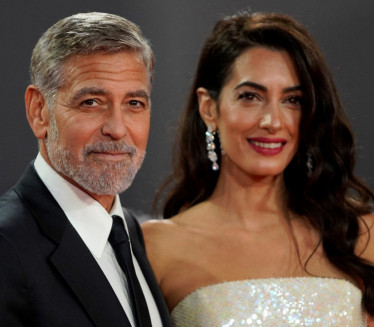 ПОСЛУШАО АМАЛ: Џорџ Клуни изгубио 35 милиона долара
