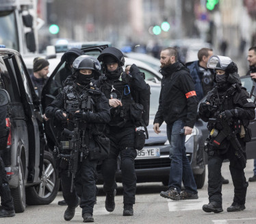 NARKO-BOS BRACA UHAPŠEN U FRANCUSKOJ: Policija razbila klan