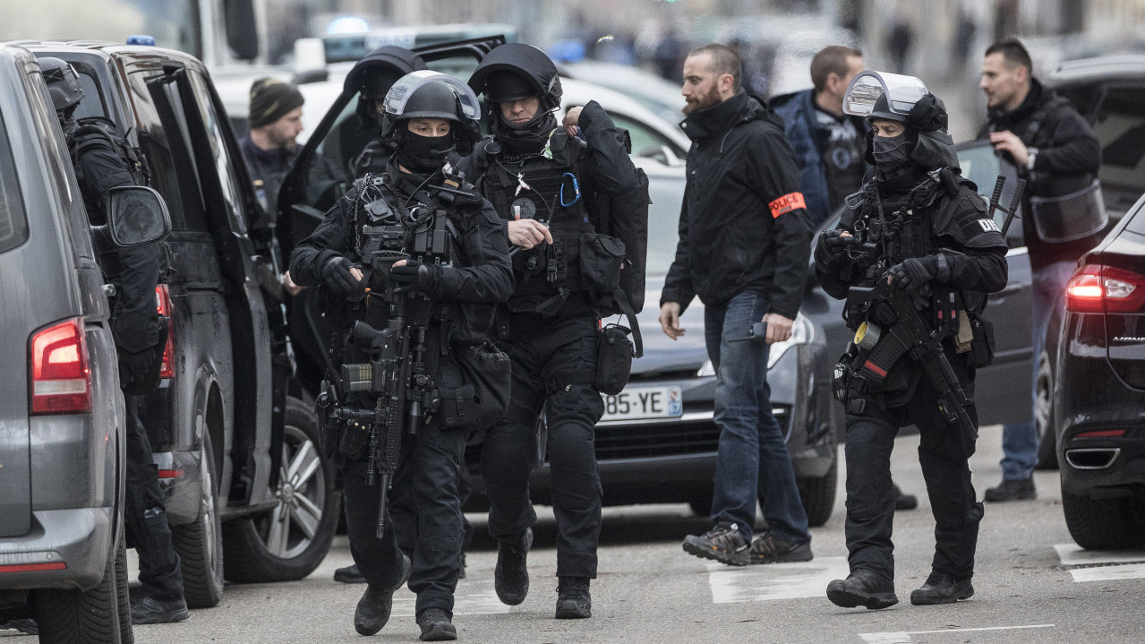 SPREČEN POKOLJ U FRANCUSKOJ: Planiriali napad nožem