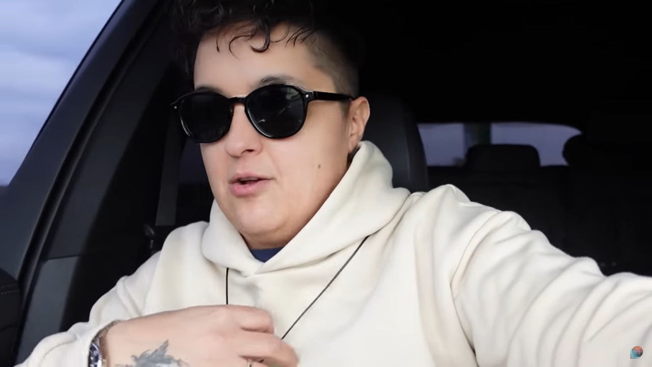 ТО ТИ ЈЕ ЗАВРШЕНО: Марија на концерту запросила колегиницу