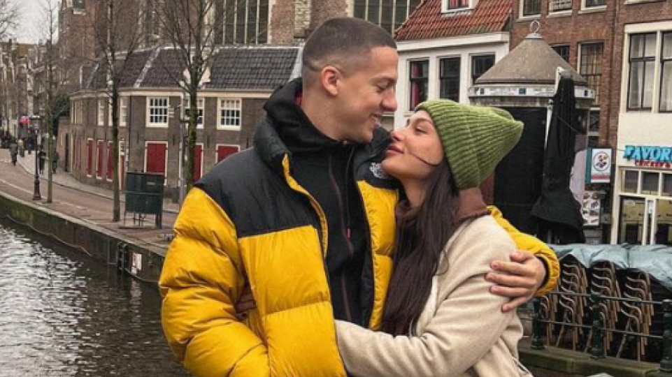 POBEGLI U HOLANDIJU: Baka Prase se preselio - poveo devojku