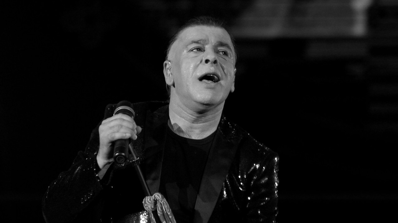 PRE 3 GODINE DOBIO DETE: Aki je voleo Slovenku