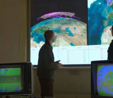 СНИМАЈУ ИХ: Руски радари открили 56 страних летелица