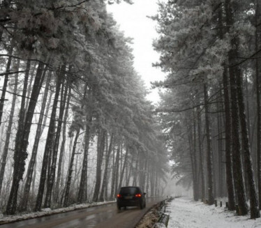 IZMERENO -5 U SRBIJI: Pao sneg usred septembra