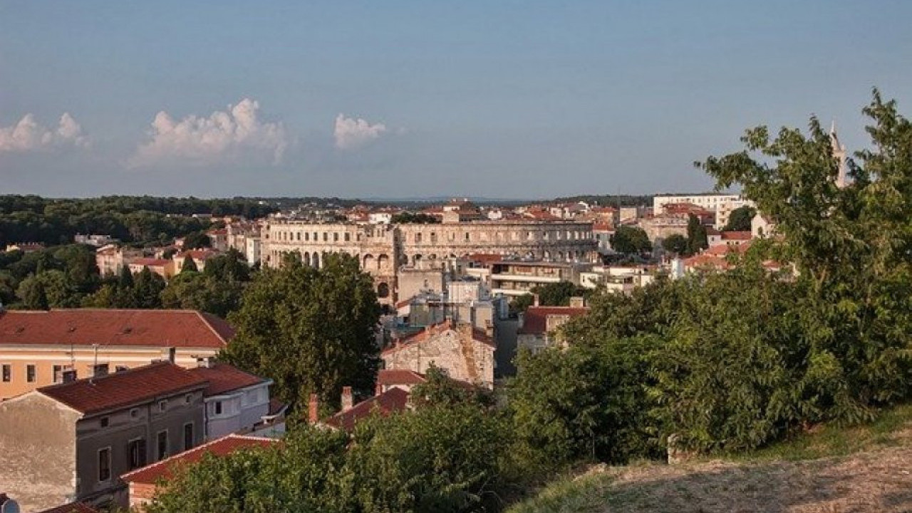 SKANDAL U HRVATSKOJ: Fašistička poruka na dan Holokausta