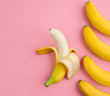 ИЗВОР ЕНЕРГИЈЕ: Пет разлога да свакодневно поједете банану