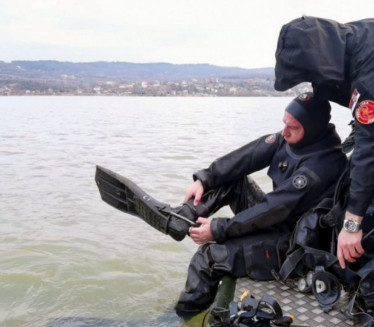TUŽAN KRAJ: Pronađeno telo dečaka nestalog u Srebrnom jezeru