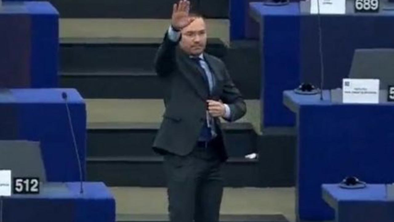 NACISTIČKI POZDRAV: Bugarski poslanik poslao poruku EP-u