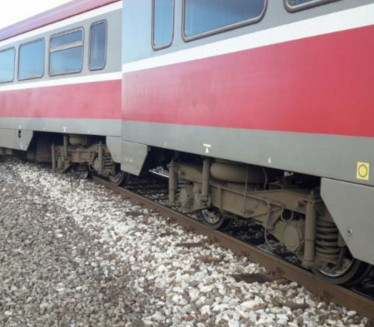 ŽELEZNIČKA NESREĆA: U sudaru vozova povređeno preko 70 ljudi