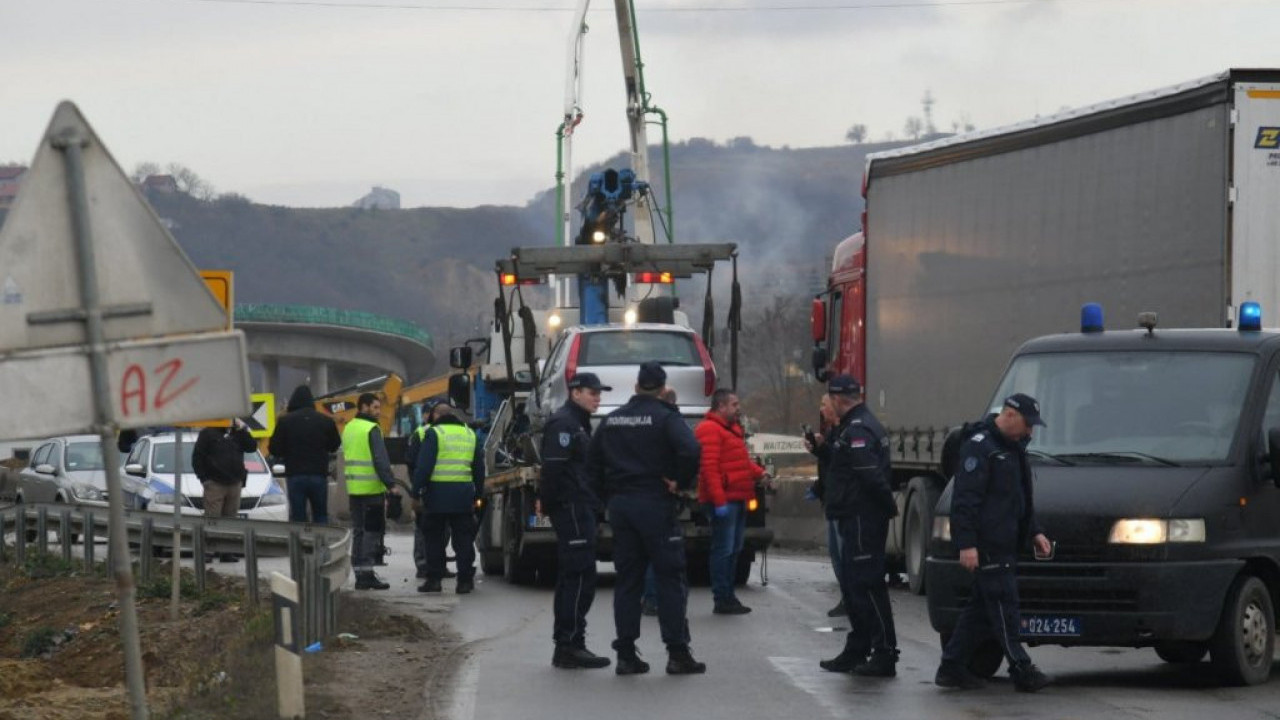 SVEDOK UŽASA U RESNIKU Upucao se posle sudara i smrti Jovice