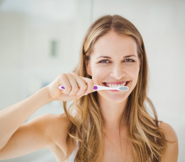 Да ли знате како су настале четкице за зубе?