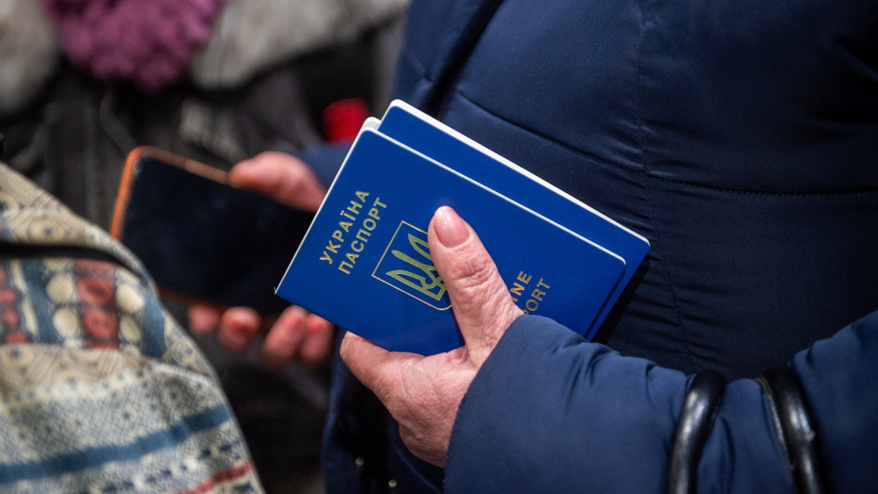 СЛОВАЧКА УВЕЛА ВАНРЕДНО СТАНЊЕ: Избеглице опседају границе