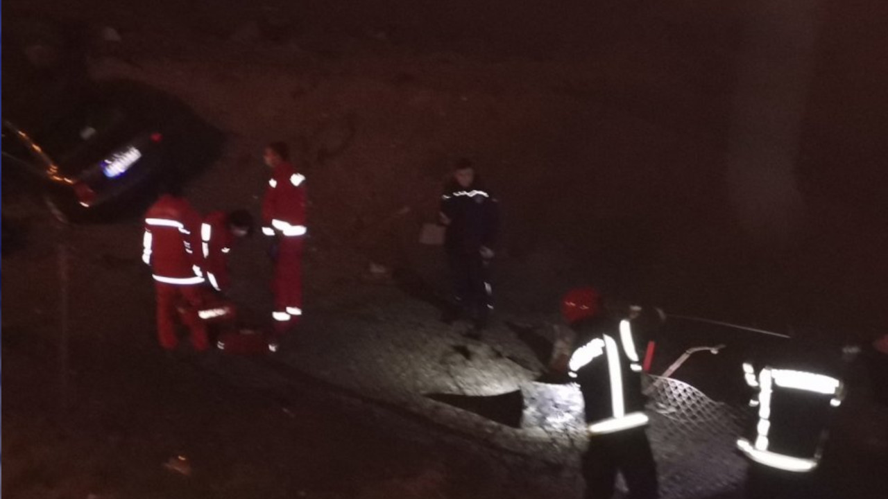 NASTRADALA JEDNA OSOBA: Automobil sleteo sa puta kod Niša