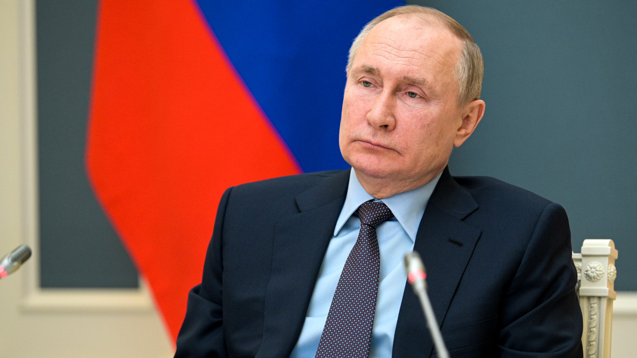 ПУТИН СМЕЊЕН: Руском председнику укинута овлашћења