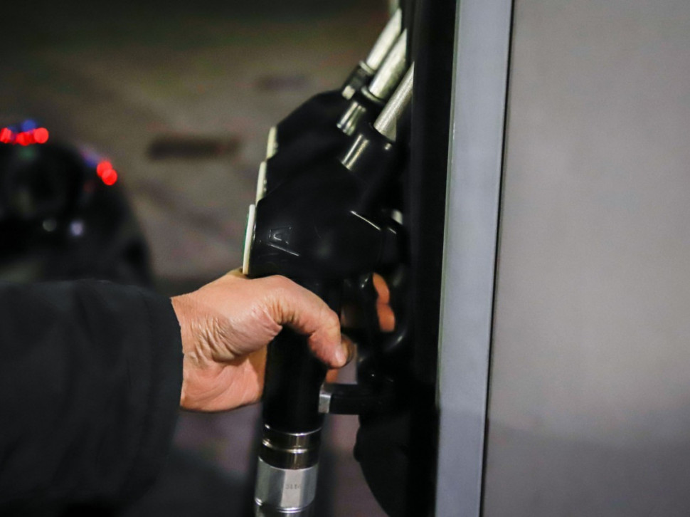 NOVE CENE GORIVA: Benzin jeftiniji, dizel skočio