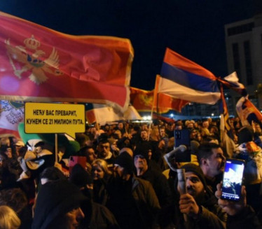 NOVI PROTESTI U CRNOJ GORI: Bečić izneo ponudu Vladi