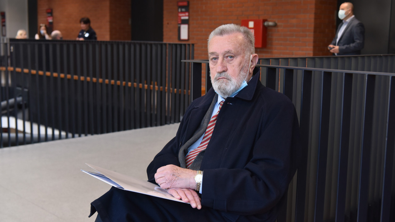 ODLOŽENO SUĐENJE PAPIĆU:Svedoci se pojavili, optuženi izostao