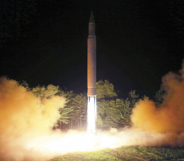 НАПЕТО: Северна Кореја лансирала балистичку ракету