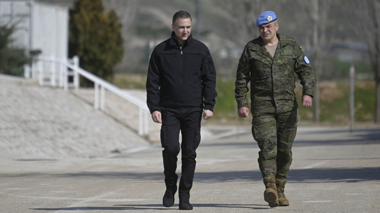 STEFANOVIĆ U LIBANU: Poseta kontingentu Vojske Srbije