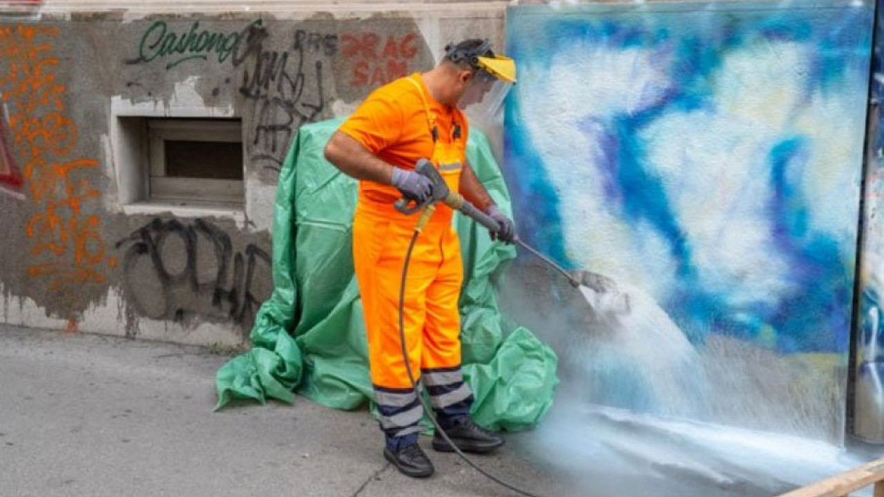 GRAFITI NA FASADAMA: Koliko košta skidanje a koliko su kazne?