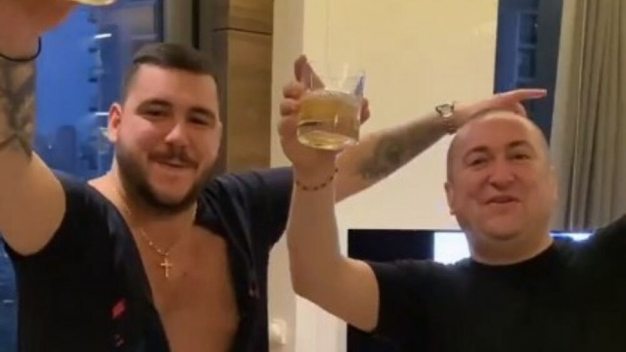 ĐANI DOBIO UNUČE! Roditelji dečaku dali MOĆNO ime