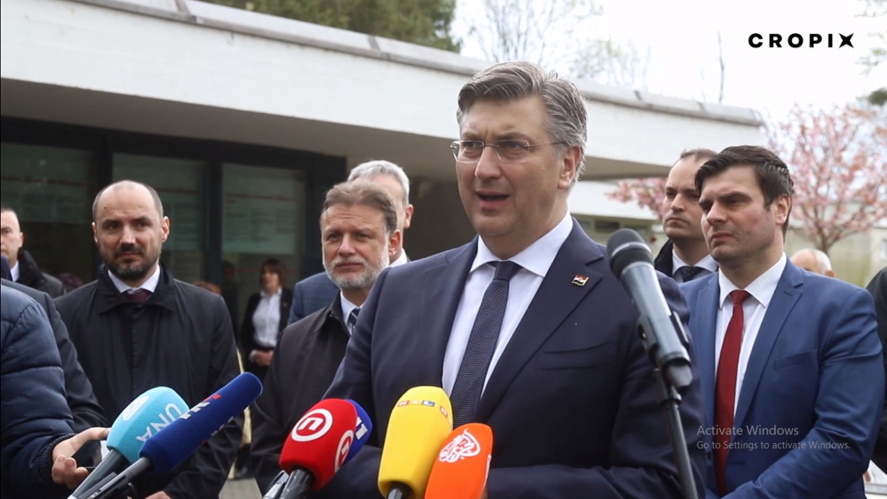 PLENKOVIĆ: Egzibicionizam Milanovića ne vodi do rešenja u BiH