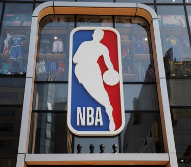NEVIĐENO U NBA: Košarkaš prepustio nagradu saigraču