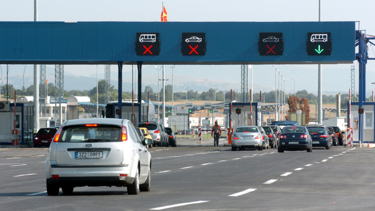 SKORO 80.000 EVRA: Krijumčario novac u ručnom frižideru