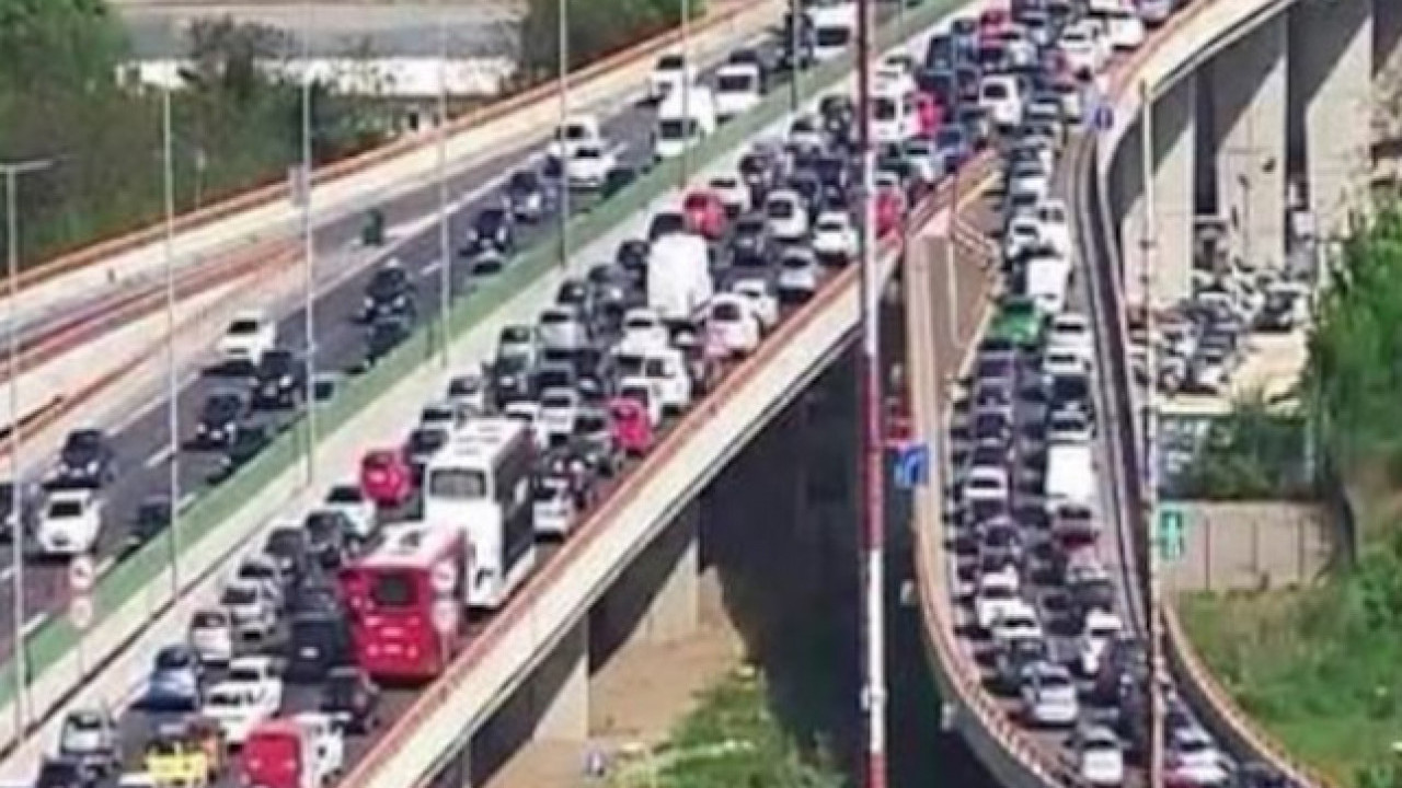 KOLAPS U BG: Prvomajski praznici van prestonice