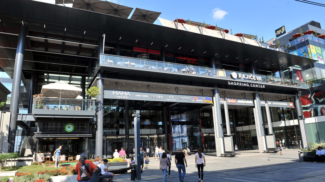 DOJAVE O BOMBAMA: Nekoliko lokacija evakuisano u BG