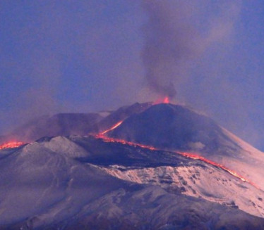 ПРОКЉУЧАЛА ЕТНА: Највећи европски вулкан поново бљује лаву