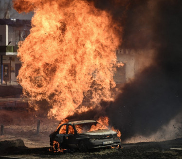 СТРУЧЊАК ОТКРИВА: Ево зашто аутомобили масовно горе у Србији